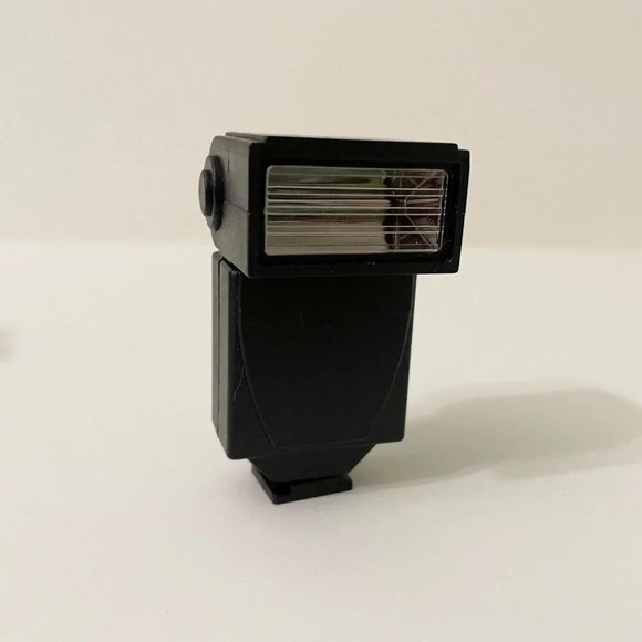 Bratz The Movie MGA Camera Flash And Film Toy - Picture 16 of 16